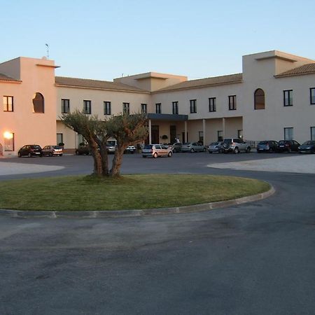 Hotel Maria Jimena 奥卡纳 外观 照片